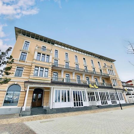 Апартаменти Berringer Makrele, An Der Promenade Росток Екстер'єр фото